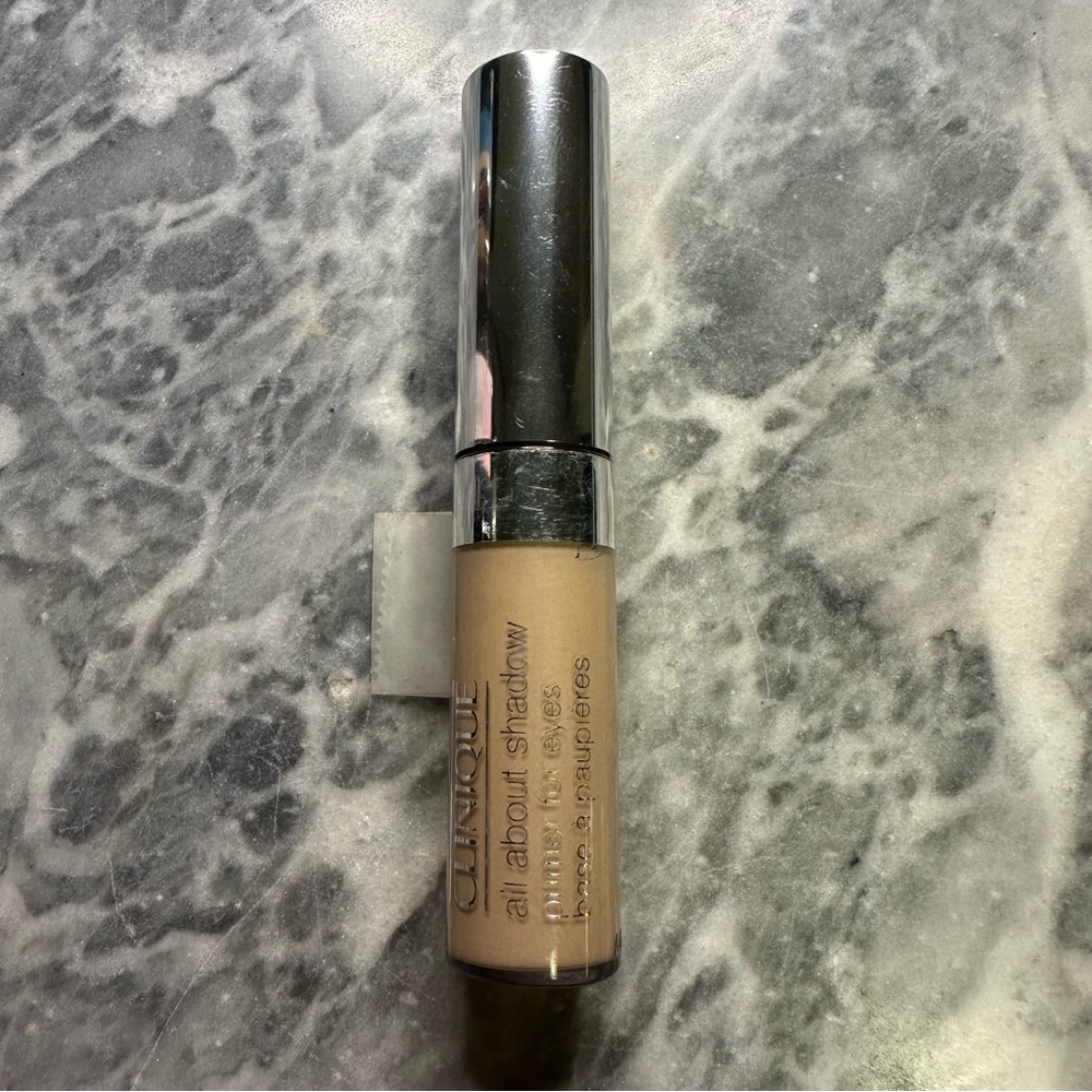 Clinique All‎ About Shadow Primer for Eyes Very Fair